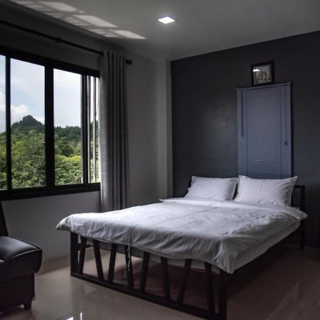 G Place Ban Huai Maenam Noi Dış mekan fotoğraf